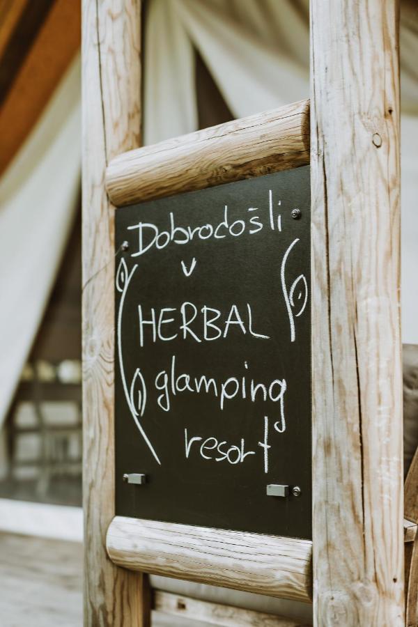 Herbal Glamping Resort Ljubno Eksteriør billede
