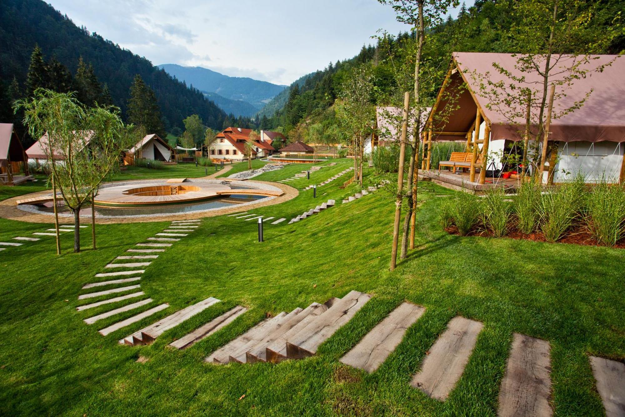 Herbal Glamping Resort Ljubno Eksteriør billede
